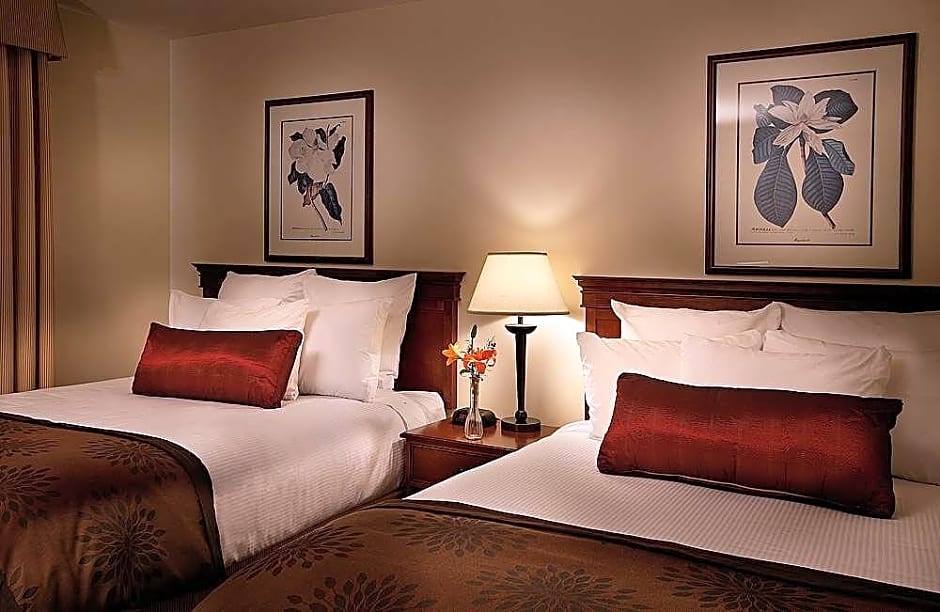 Coast Wenatchee Center Hotel