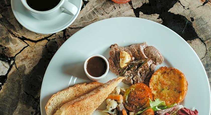 The Visala Boutique Suites Seminyak