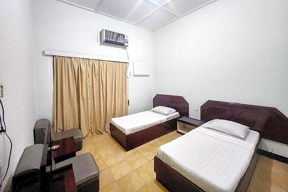 RedDoorz Syariah Near Pelabuhan Sri Bintan Pura Tanjungpinang