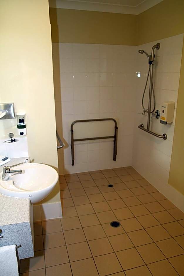 Country Roads Motor Inn Gayndah