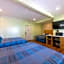 Hollywood City Inn