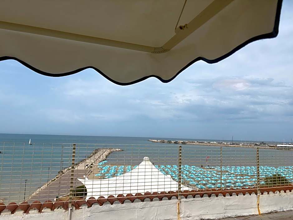 Hotel Excelsior