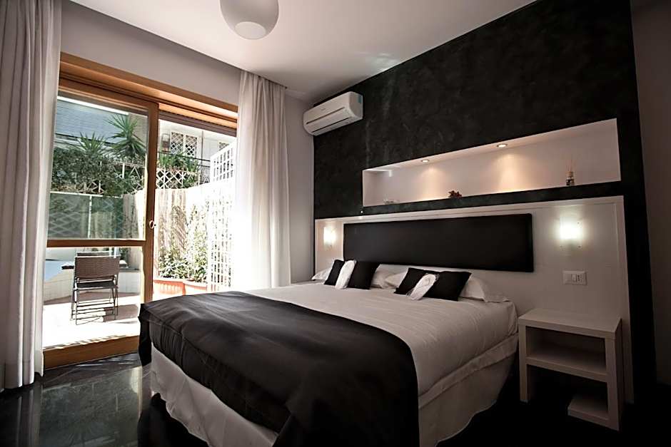 Heart of Rome Rooms