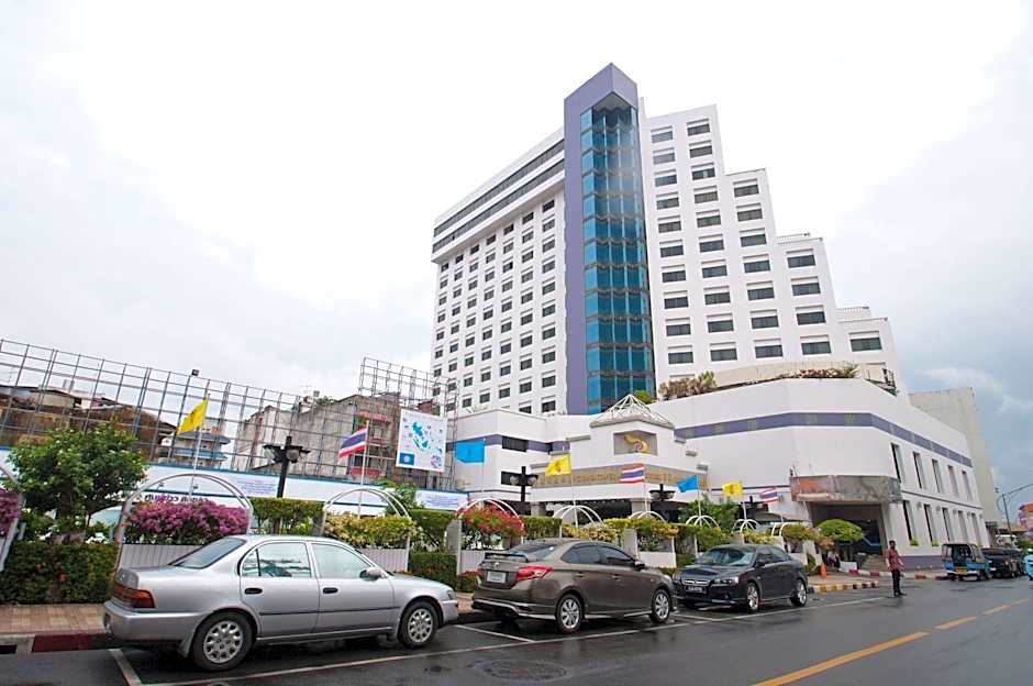 BP Grand Tower Hotel
