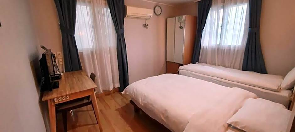 Apple Tree Pohang Hotel