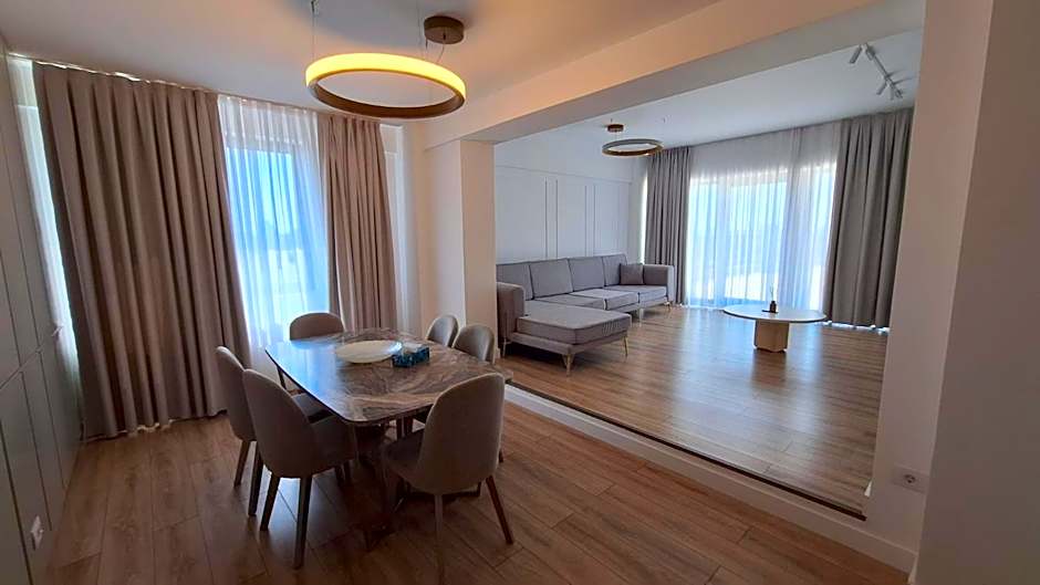 Photo 1 of 6 of Penthouse 2 Bedroom, Lake View
