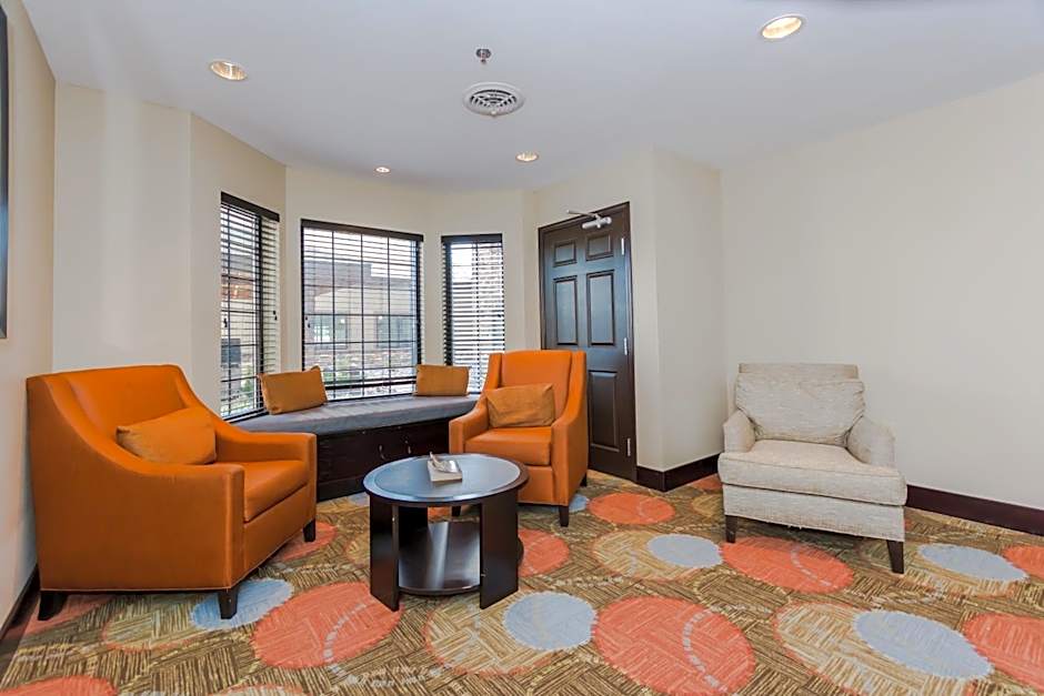 Staybridge Suites Grand Forks By IHG