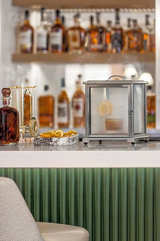 Crowne Plaza Louisville Airport Expo Ctr By IHG