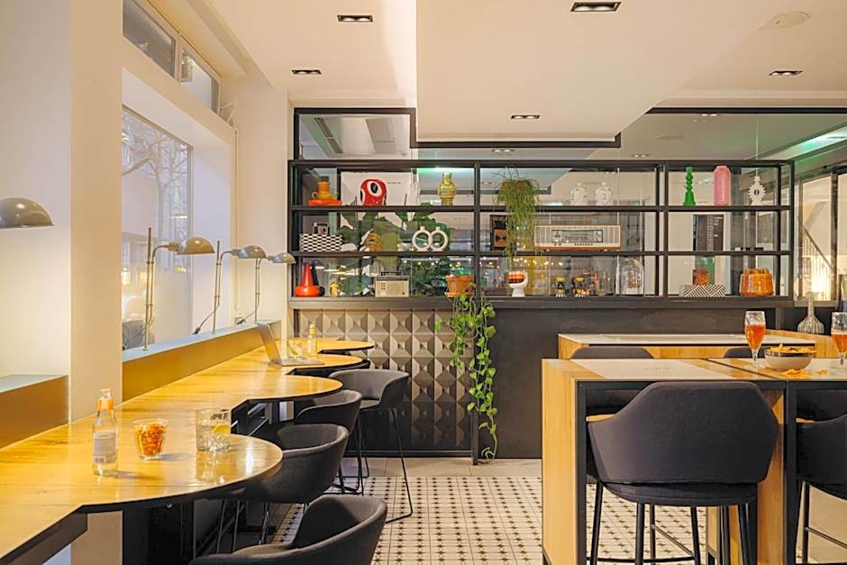 Leonardo Hotel Rotterdam Savoy