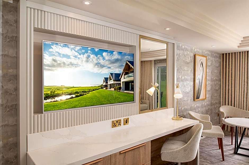 Lochside House Hotel & Spa