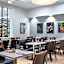 Harborside Hotel