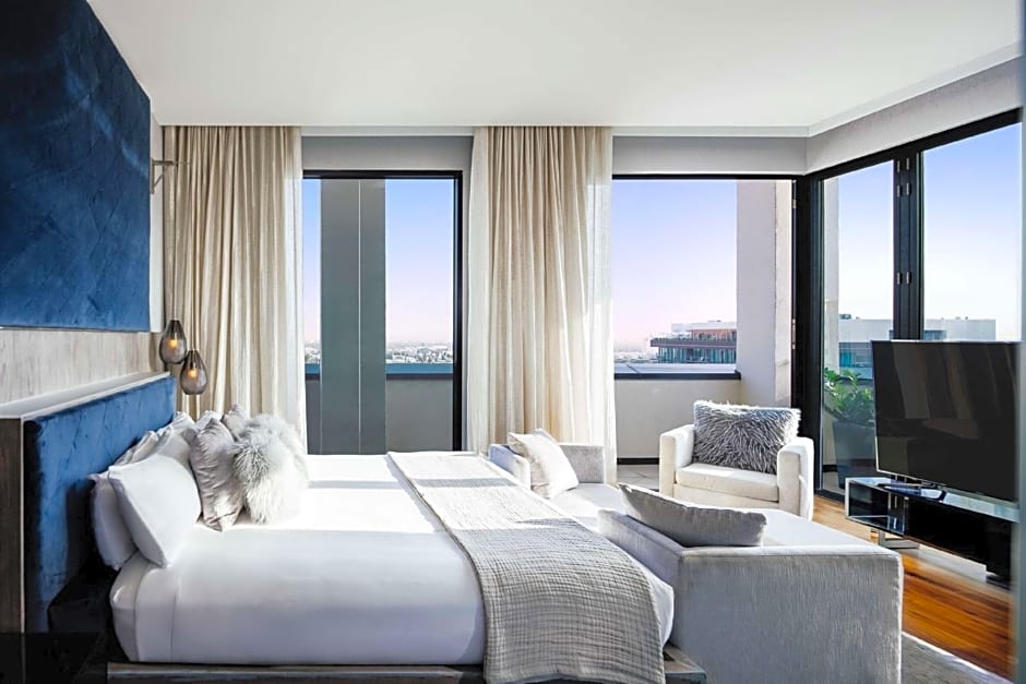 Dream Hollywood by Hyatt