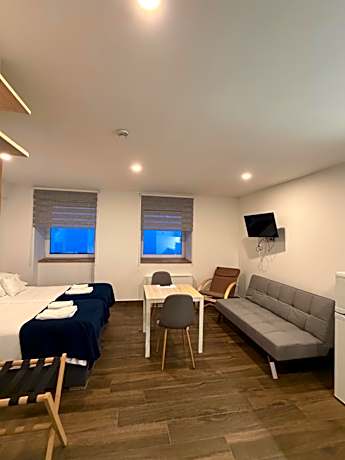 M70 Apartmanház