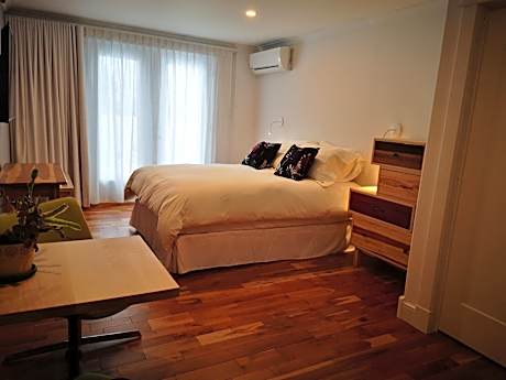 Queen Room with Balcony