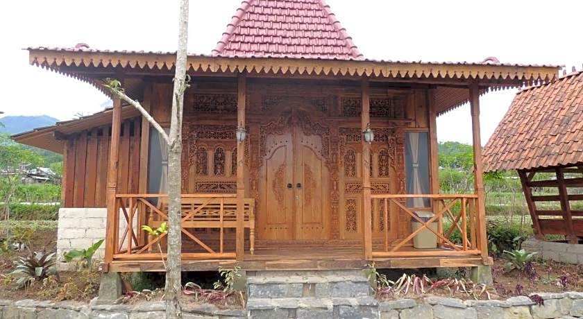 Singgasana Villa & Resto 