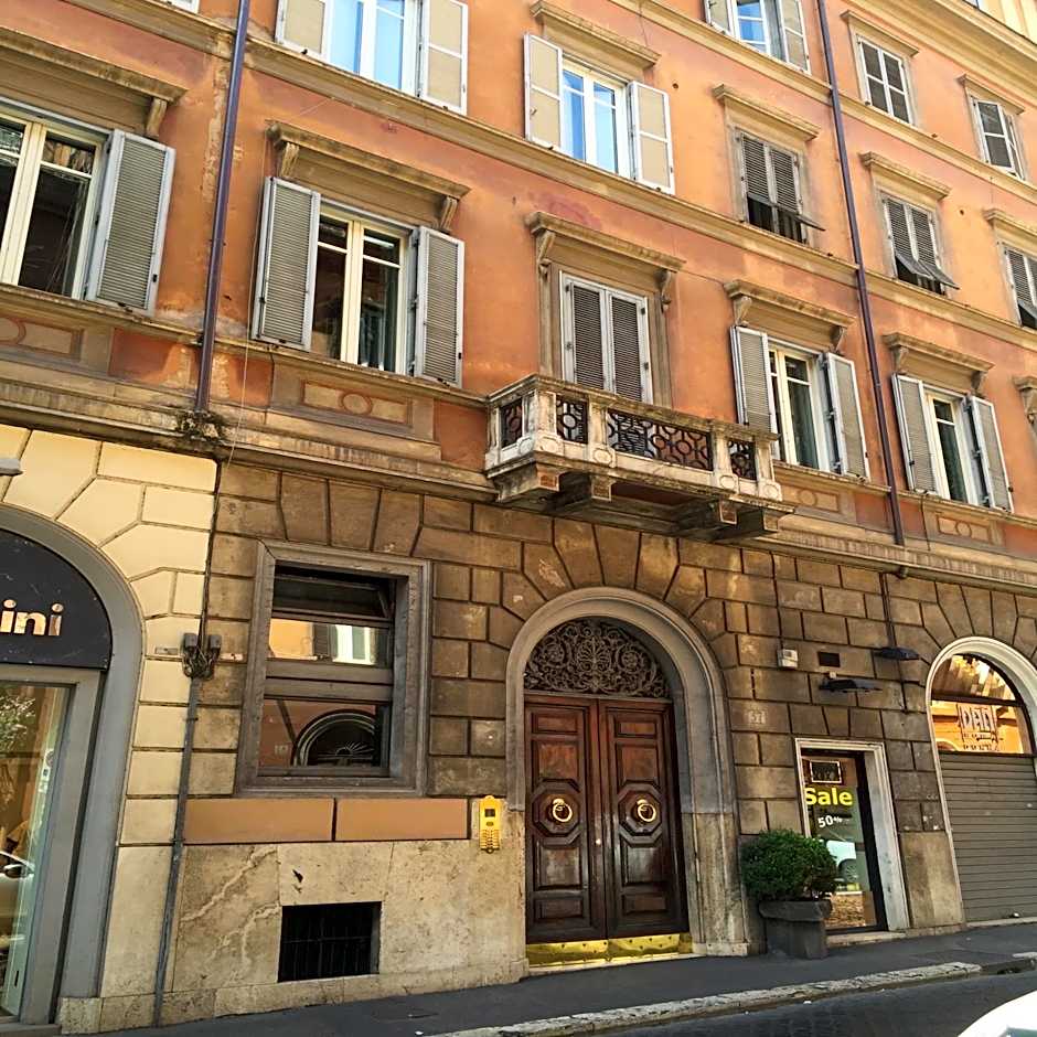 QT Suites Roma