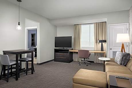 One-Bedroom King Suite with Sofa Bed - Hearing Accessible