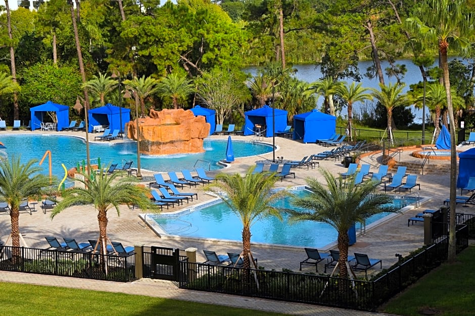 Wyndham Lake Buena Vista Disney Springs Resort Area