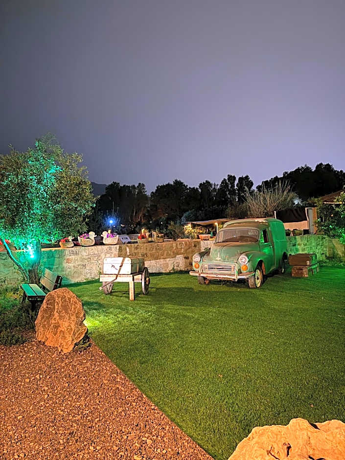 בוסתן החורש