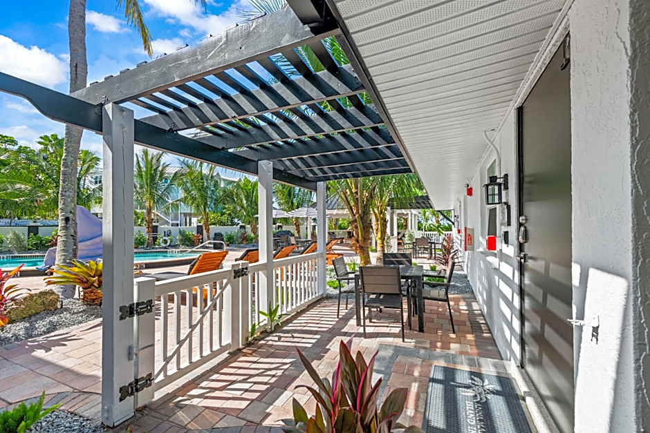 Tropic Isle At Anna Maria Island Inn