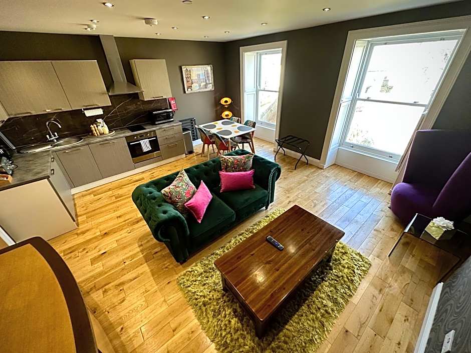 Halvard Apartments at Castletown