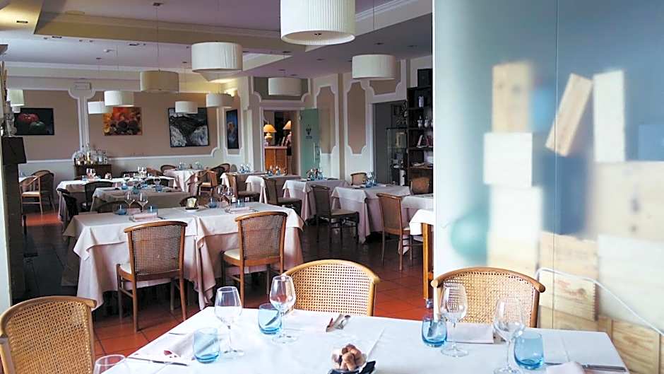 Albergo Della Roccia