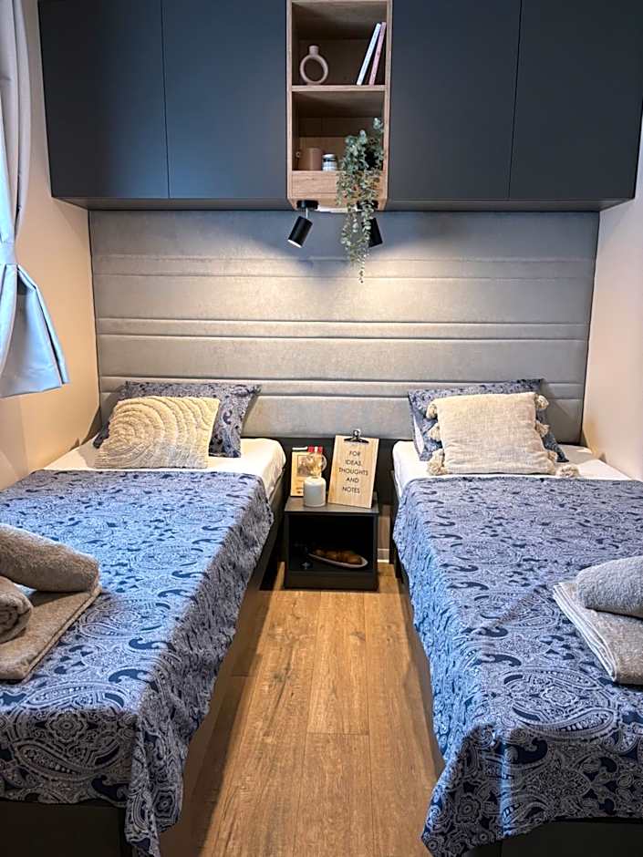 Mobile Home MIRABILIS