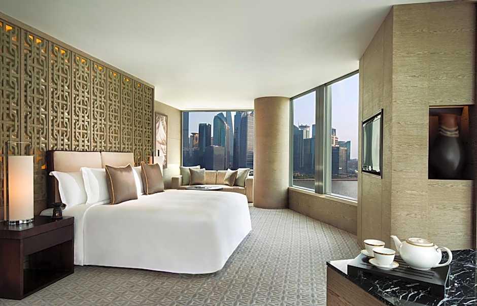 Photo 1 of 7 of Junior Suite
