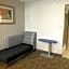 Holiday Inn Express Hotel & Suites Louisville East By IHG