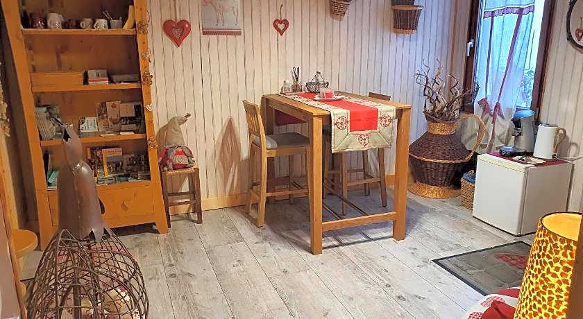 La Ferme de La-haut B&B