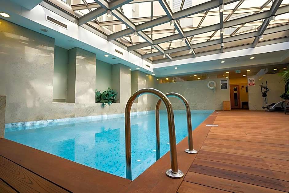 ONTUR OTEL İZMİR