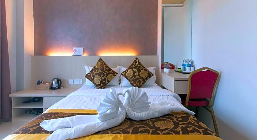 Top Garden Hotel