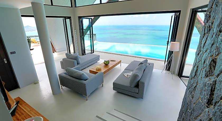 Villa Moonshadow