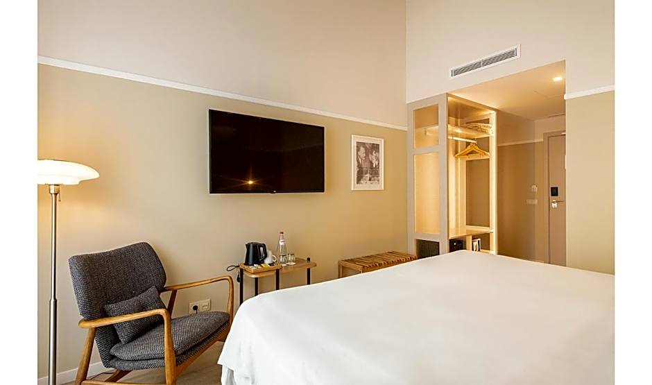 Photo 1 of 4 of Comfort 1 Double Bed or 2 Beds