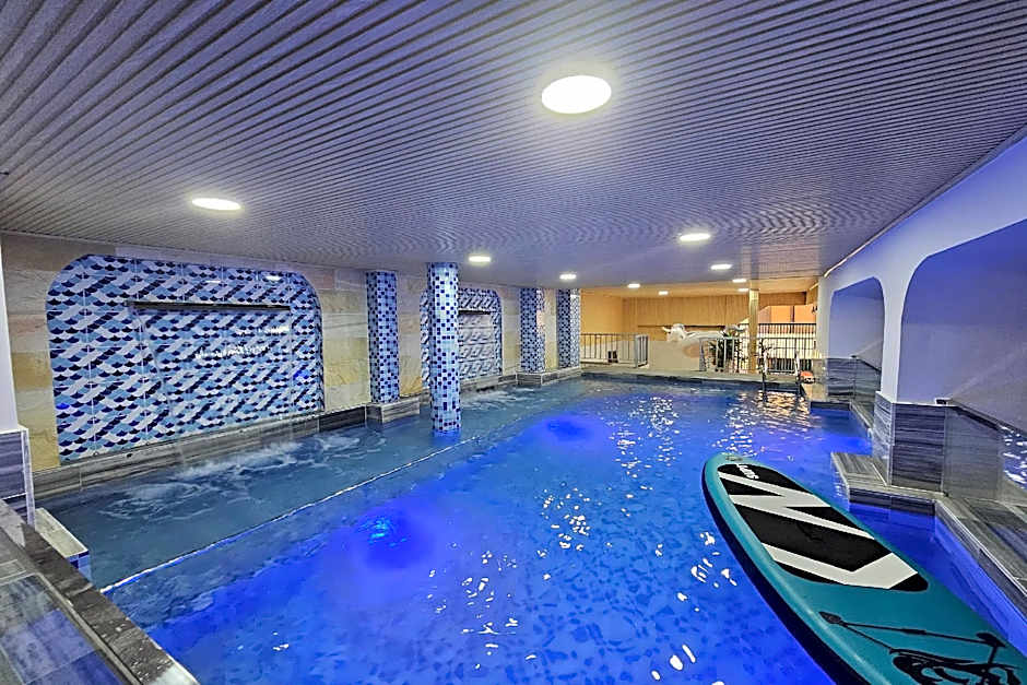 Tuyet Lan Hotel