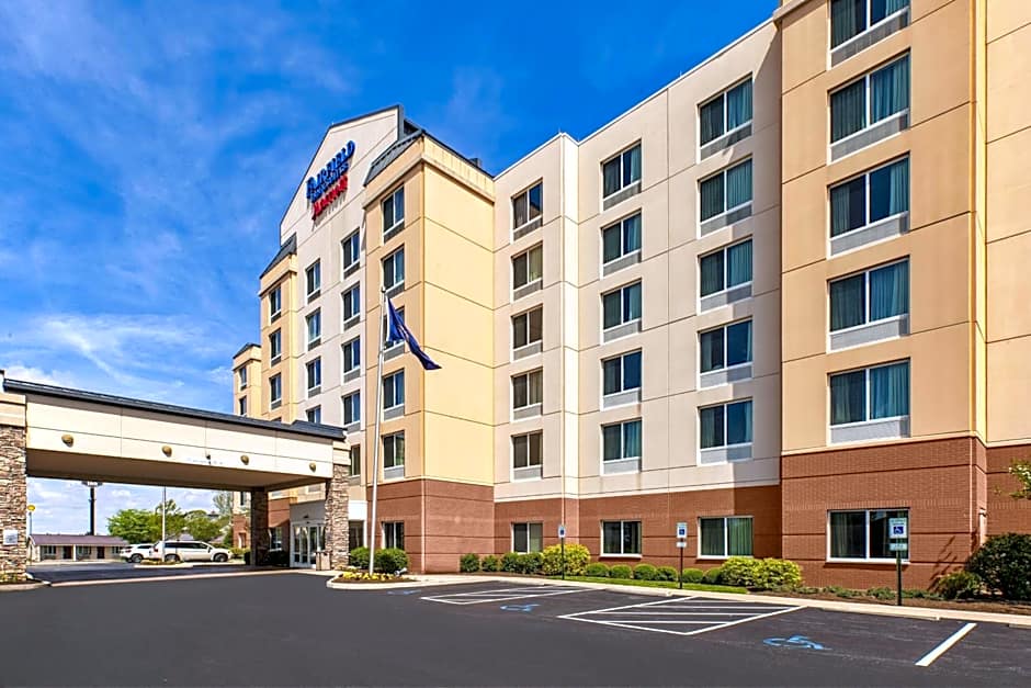 Fairfield Inn & Suites by Marriott Lexington North