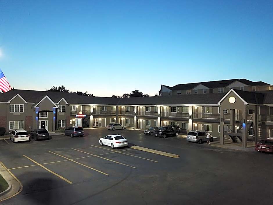 Relax Inn Motel and Suites Omaha