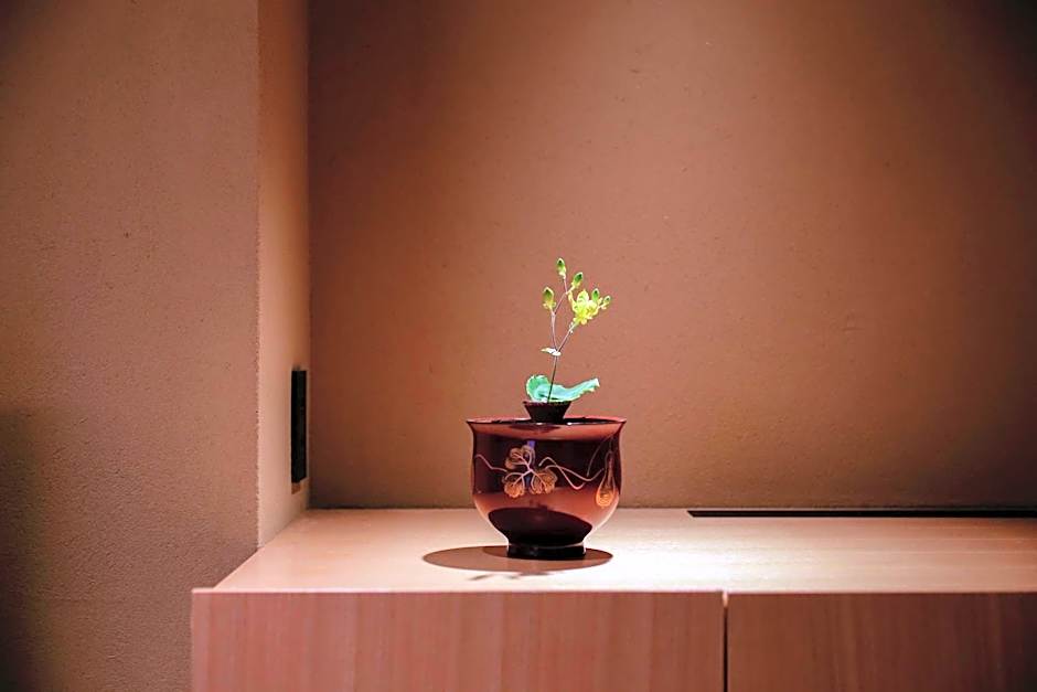 Kaminarimon Ryokan