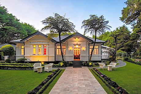 Mirage Kings Cottage