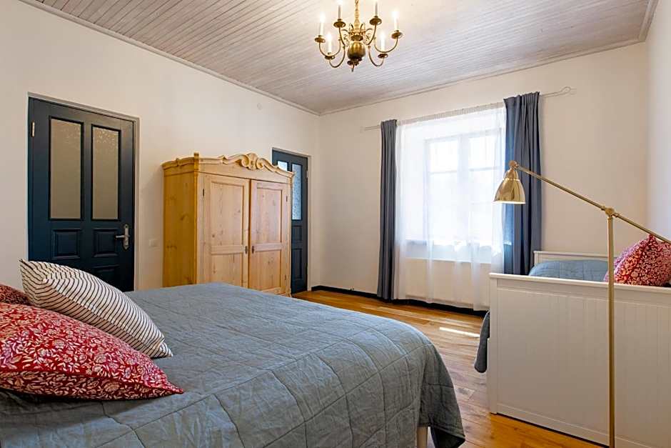 Karlamuiza Country Hotel