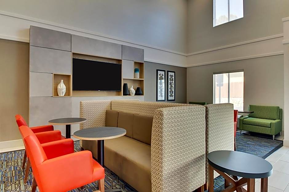 Holiday Inn Express Hotel & Suites - Atlanta/Emory University Area By IHG