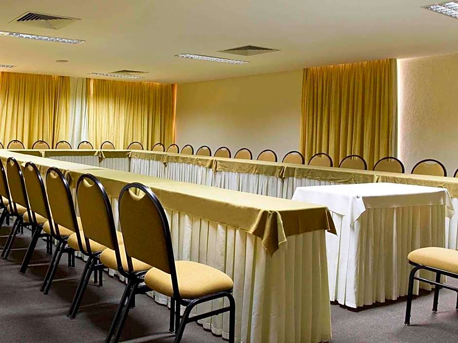 Mercure Recife Navegantes Hotel