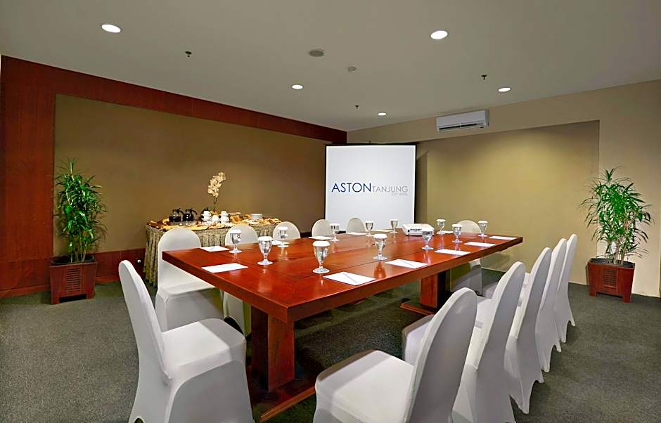 Aston Tanjung City Hotel