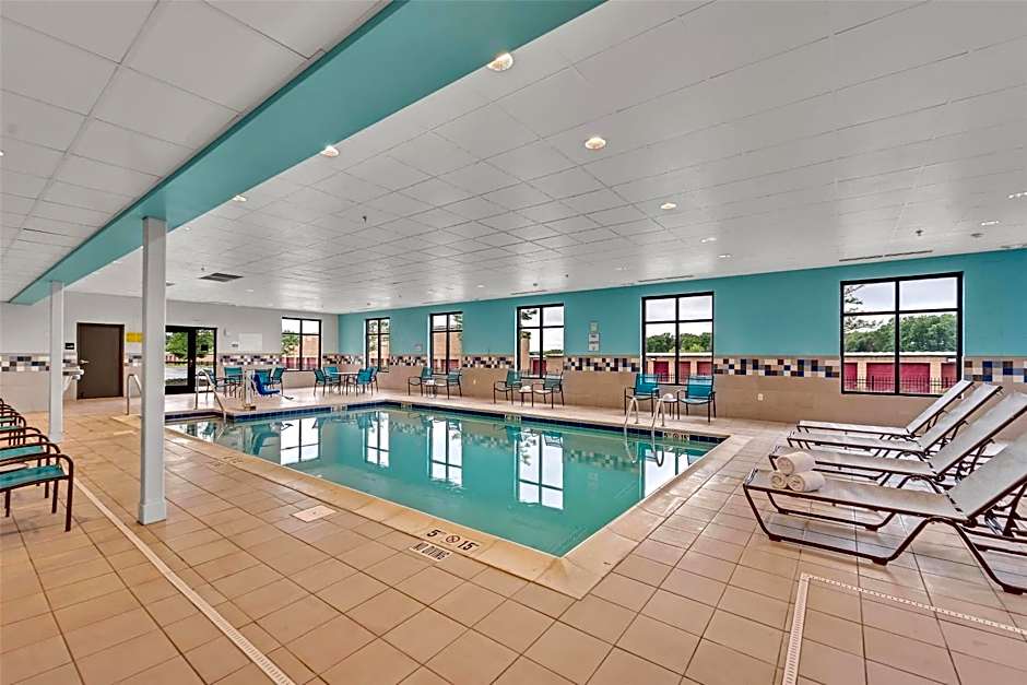 Hampton Inn By Hilton & Suites Kenosha