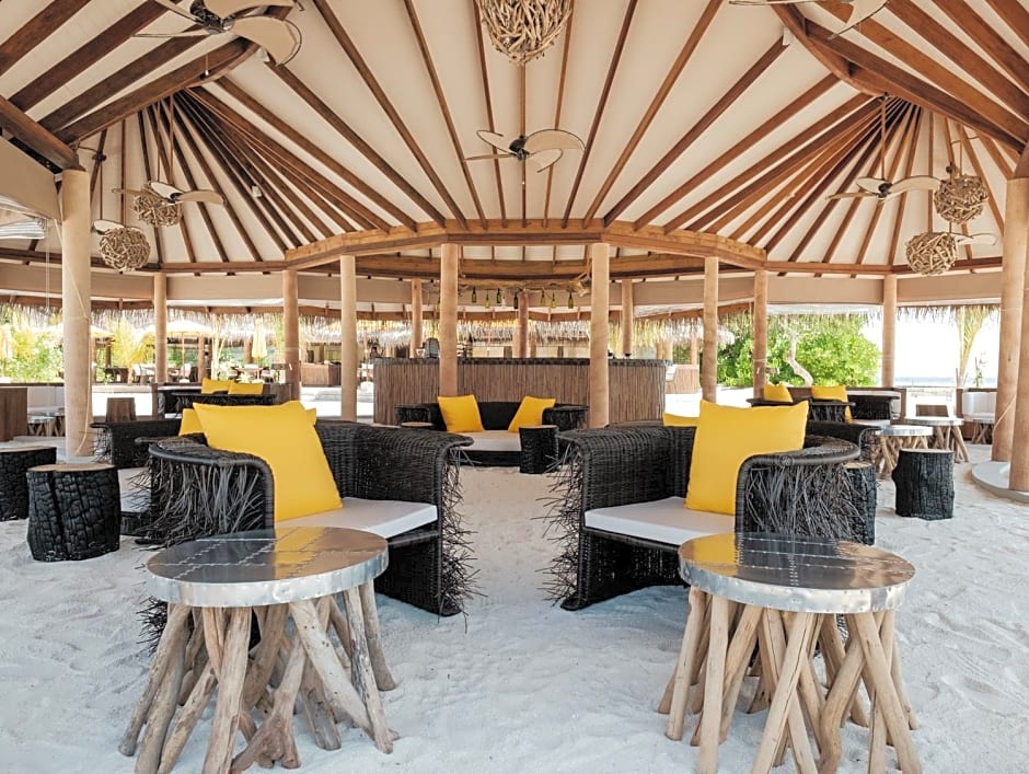 Drift Thelu Veliga Retreat