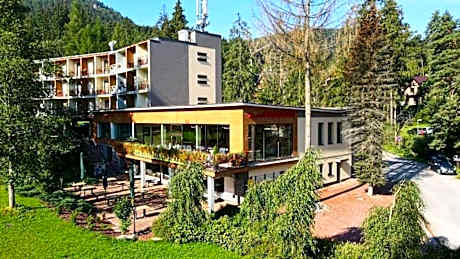 Hotel Hrabovo