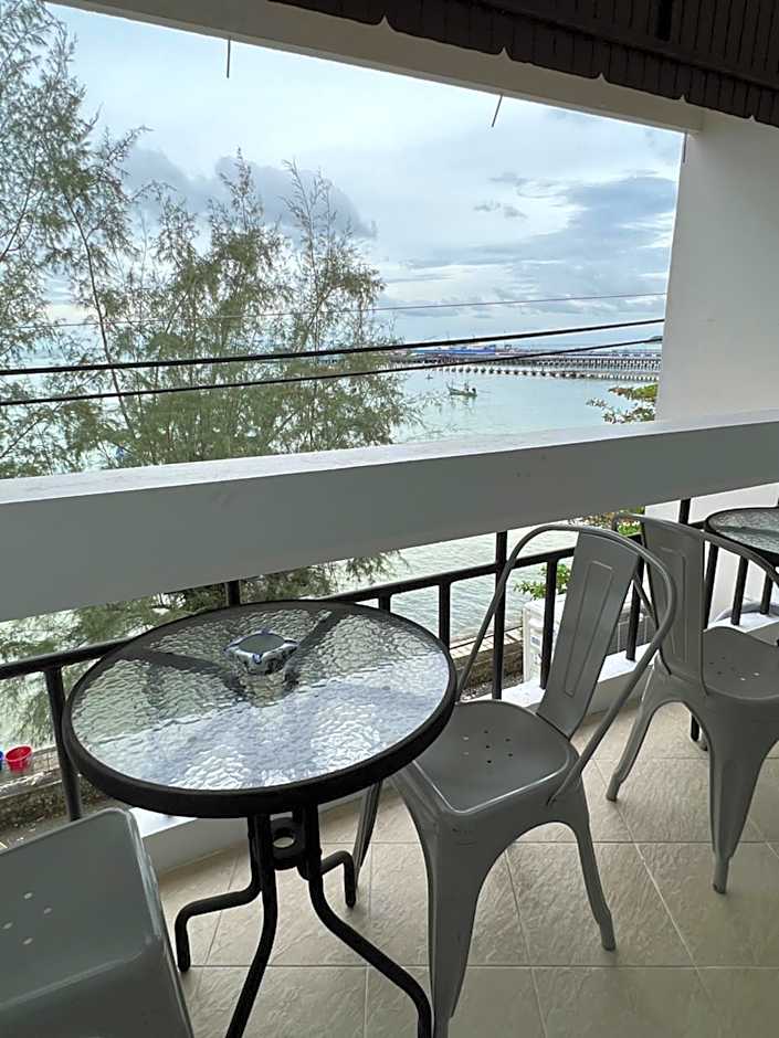 Seaside Palace Hotel