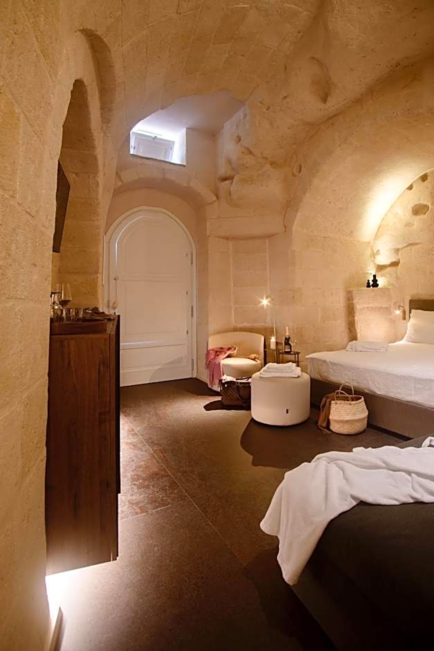 Le Malve Cave Retreat