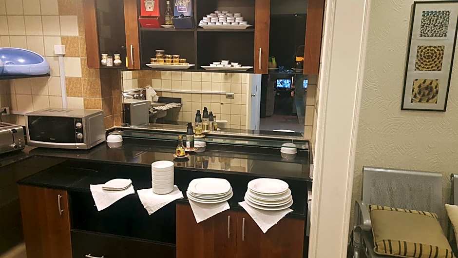 Alexander The Great Hotel