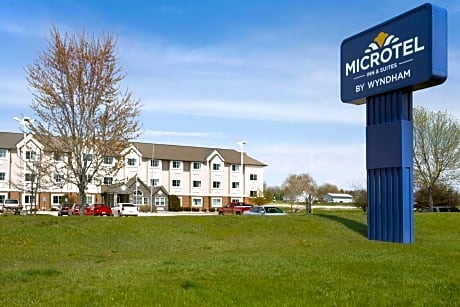 Microtel by Wyndham Cedar Rapids/Marion